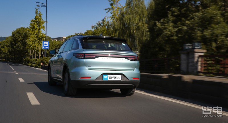 驾驶 18万、610km续航、中型SUV、L2++辅助驾驶！这才是价格屠夫！