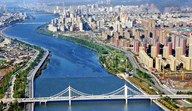 软软够可爱 曾是我国第一批直辖市,如今却出现人口负增长,而且就在东北地区