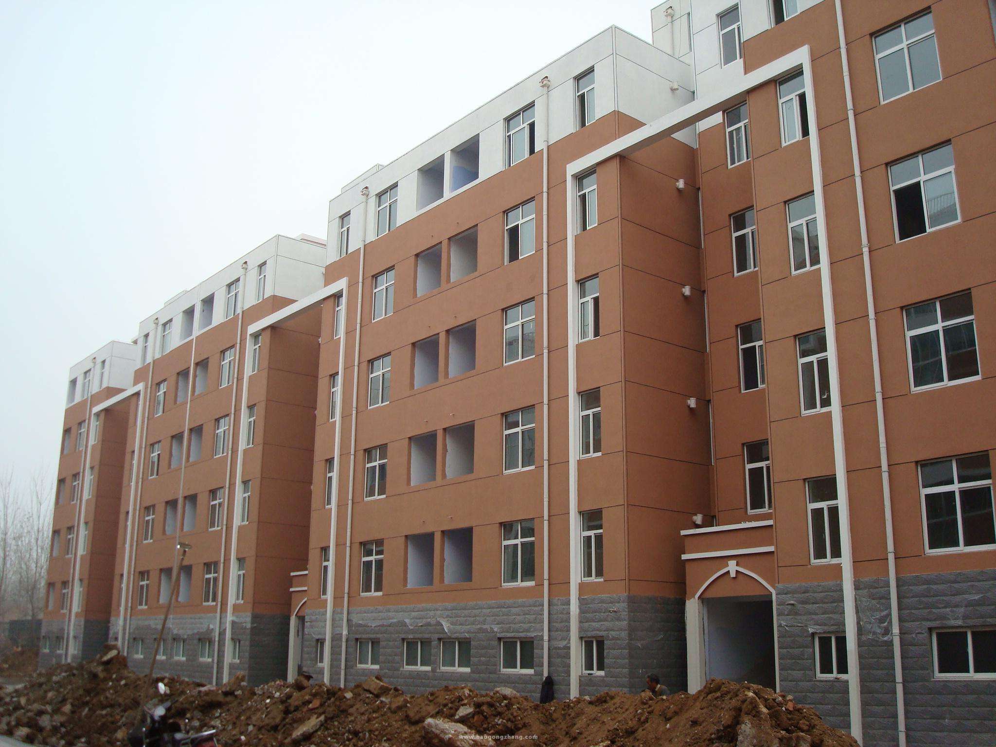 墙面装饰|外墙乳胶漆的使用为城市增添了不少色彩,但也得重点跟进施工