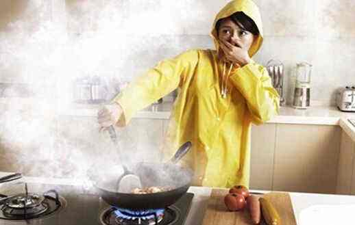 用油烟机时,应该“开窗”还是“关窗”?原来这么多年我都做错了