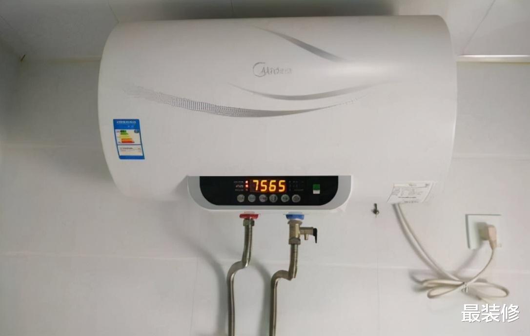 你家的电热水器多久没洗了？学会维修方法，自己就能清理干净