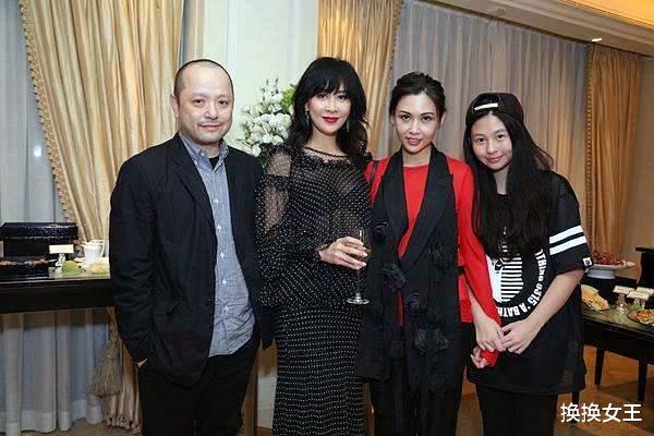 家族荣耀|他白手起家年赚36亿！娶到被王晶捧红的著名艳星，堪称人生赢家