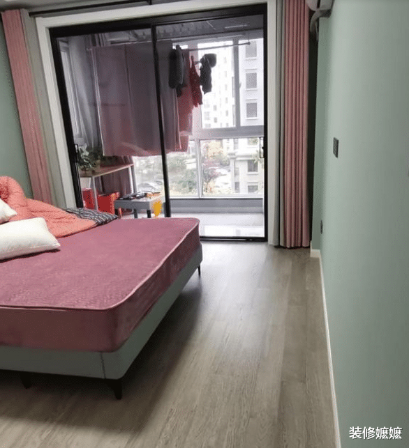|新房终于入住,全屋都很漂亮,换了个新环境,儿子最开心了