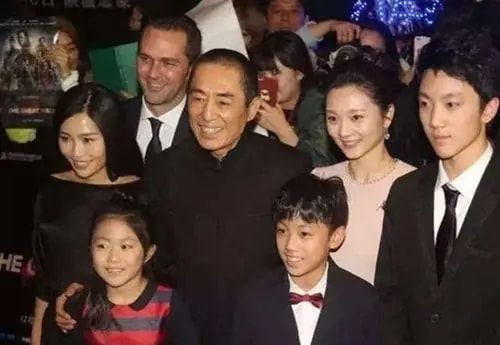 张艺谋|“谋夫人”陈婷：曾打败巩俐赢得爱情，为大31岁的张艺谋连生三胎