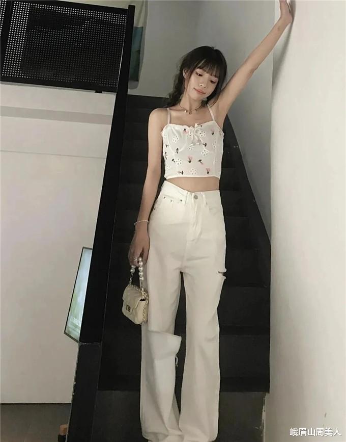 峨眉山周美人|今夏豆腐裤火了，优雅知性又百搭，明星早都穿上了
