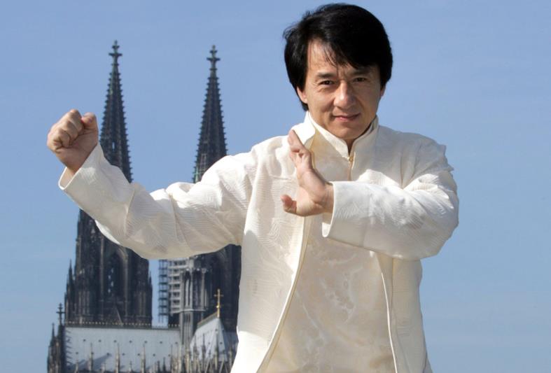 蒋大为|“限籍令”再出重拳，外籍艺人回国捞金无望，蒋大为无辜躺枪？