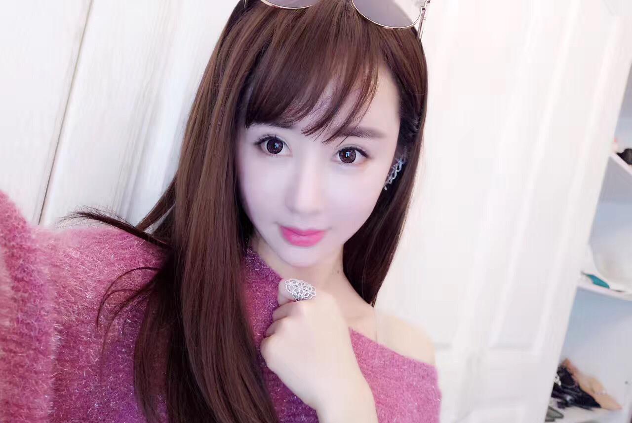 |“网红鼻祖”程琳：曾霸屏QQ空间，嫁入豪门后，如今怎样了？