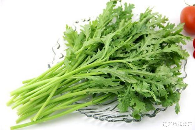 运动|女性若不想老的快，多吃3种蔬菜，再加一项运动更年轻