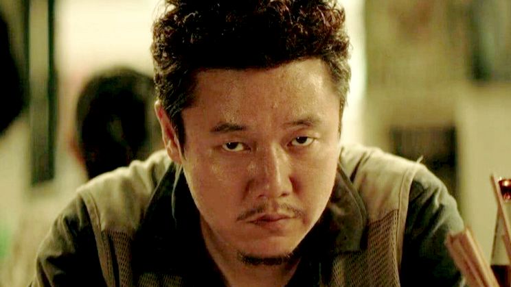 肖央|肖央新片即将来袭,搭档任达华强强联合,主演海报眼神里皆是戏!