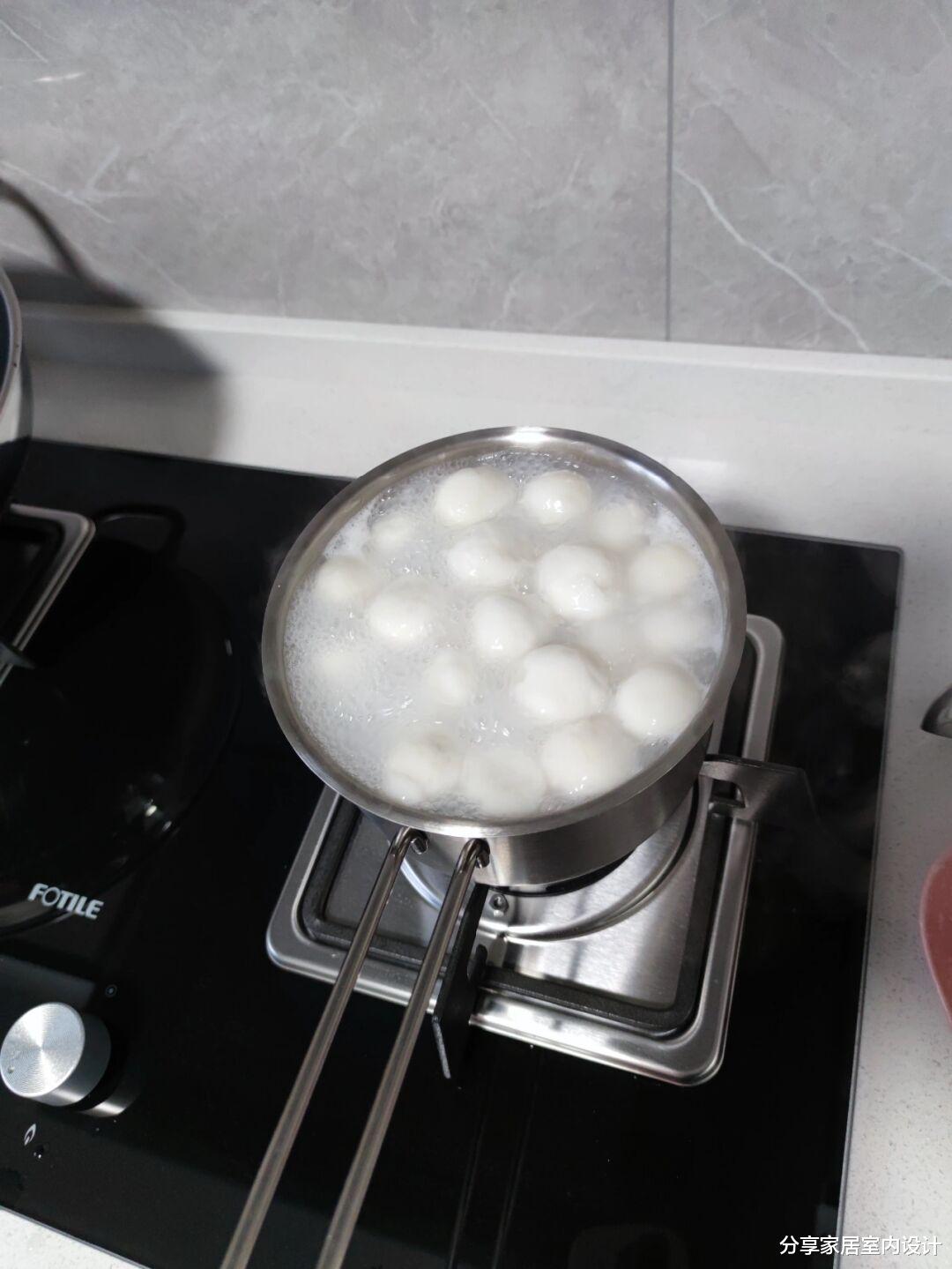 她家辛苦四个月终于乔迁啦,特别喜庆,看着都很想入住,分享一下