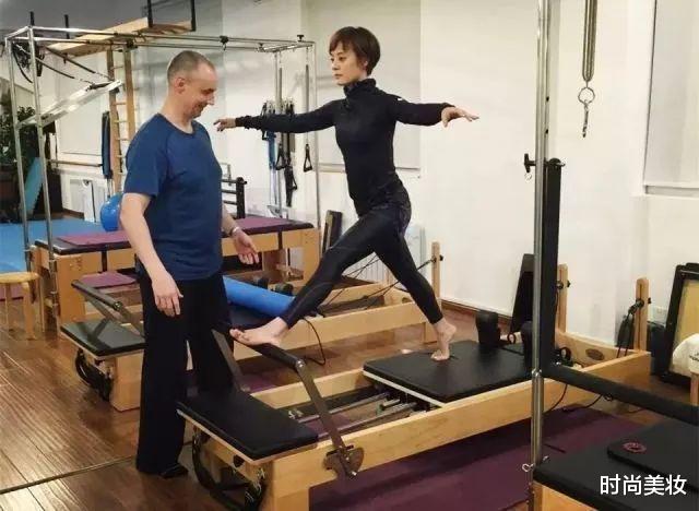 运动|女性过了45岁不要太节约,常吃5种食物,坚持运动补充雌激素