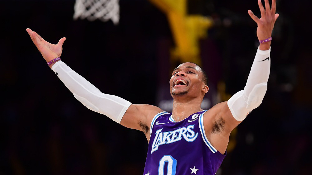 湖人隊(duì)|湖人消息：名宿盛贊老詹，威少難交易原因出爐，下場賽前傷情更新