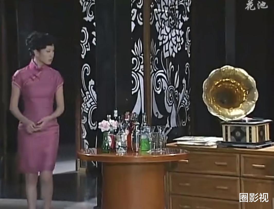 台湾|天心年轻时太美了，肩颈线好绝背还薄，和法国前男友相识像偶像剧