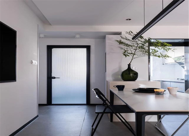 |56平米二居室用多种元素来塑造这个家，美观又实用