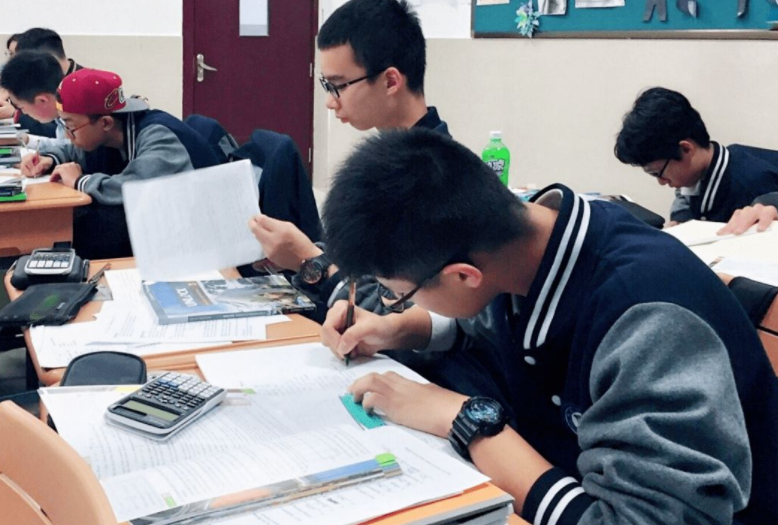|高三生因停课愤而喝农药，曾向老师写悔过书，学校的回应来了