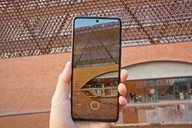 高通骁龙|iQOO Neo5S：双芯加持猛兽出击，感受120Hz畅快体验