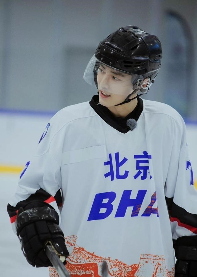 肖战|肖战到底有多香？肖战到底用什么香水？答案终于揭晓！