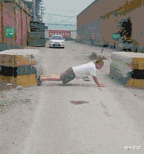 发型 “这位外卖小哥,看到这地图的时候,一定是一脸懵!”