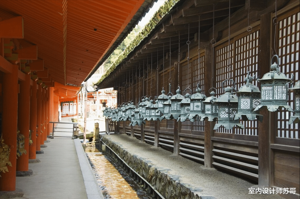 为什么日本厨房那么小，却永远不乱？答案全在这些不起眼的设计里