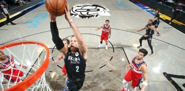 扣篮|20场0扣篮后33场25扣篮，格里芬暴扣字母哥引争议，活塞冤大头？