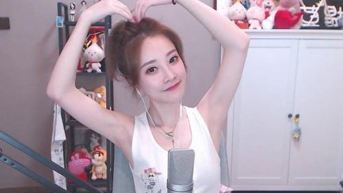 徐晓峰|8位被央视点名批评的网红,个个花样低俗,没有一位值得同情