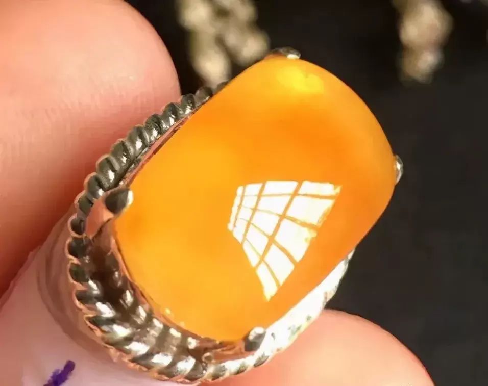 翡翠|翡翠颜色识别和理解！翡翠颜色对翡翠价值的重要影响