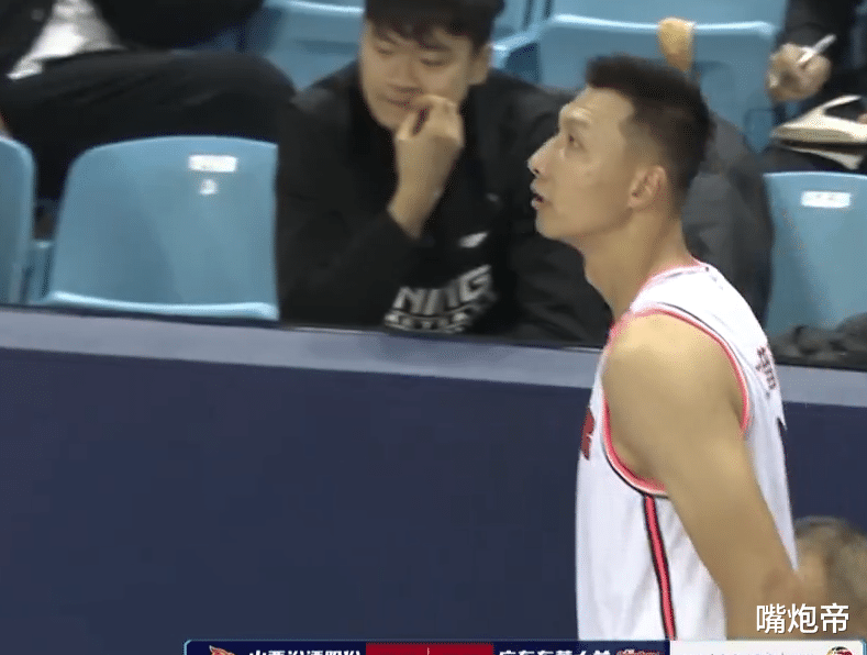 广东男篮|广东太狠！胡明轩13分钟轰10分打爆原帅复仇，杜锋奇兵张明池爆发