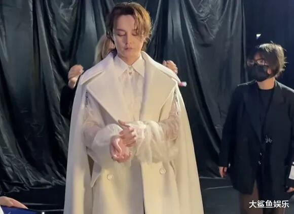 尹正|《披荆斩棘的哥哥》决赛夜，尹正淘汰后的举动让人意外