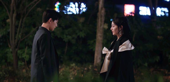 暗黑|《你是我的荣耀》:乔晶晶前男友苏冶去比赛现场,意欲何为?