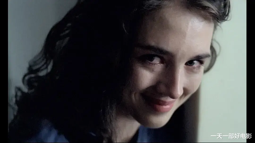 阿佳妮|阿佳妮的疯魔癫狂，让人大开眼界，限制级电影《着魔》