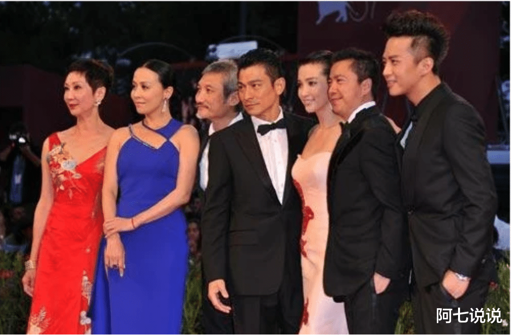 黄诗棋|华谊王氏兄弟的娱乐圈幻灭史，曾经有多风光，现在就有多落魄