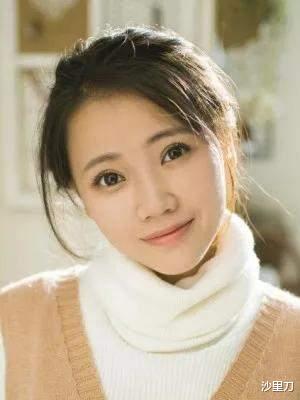 万万|《万万》系列播出八年，配角凭借《扬名立万》一鸣惊人，主角沉寂