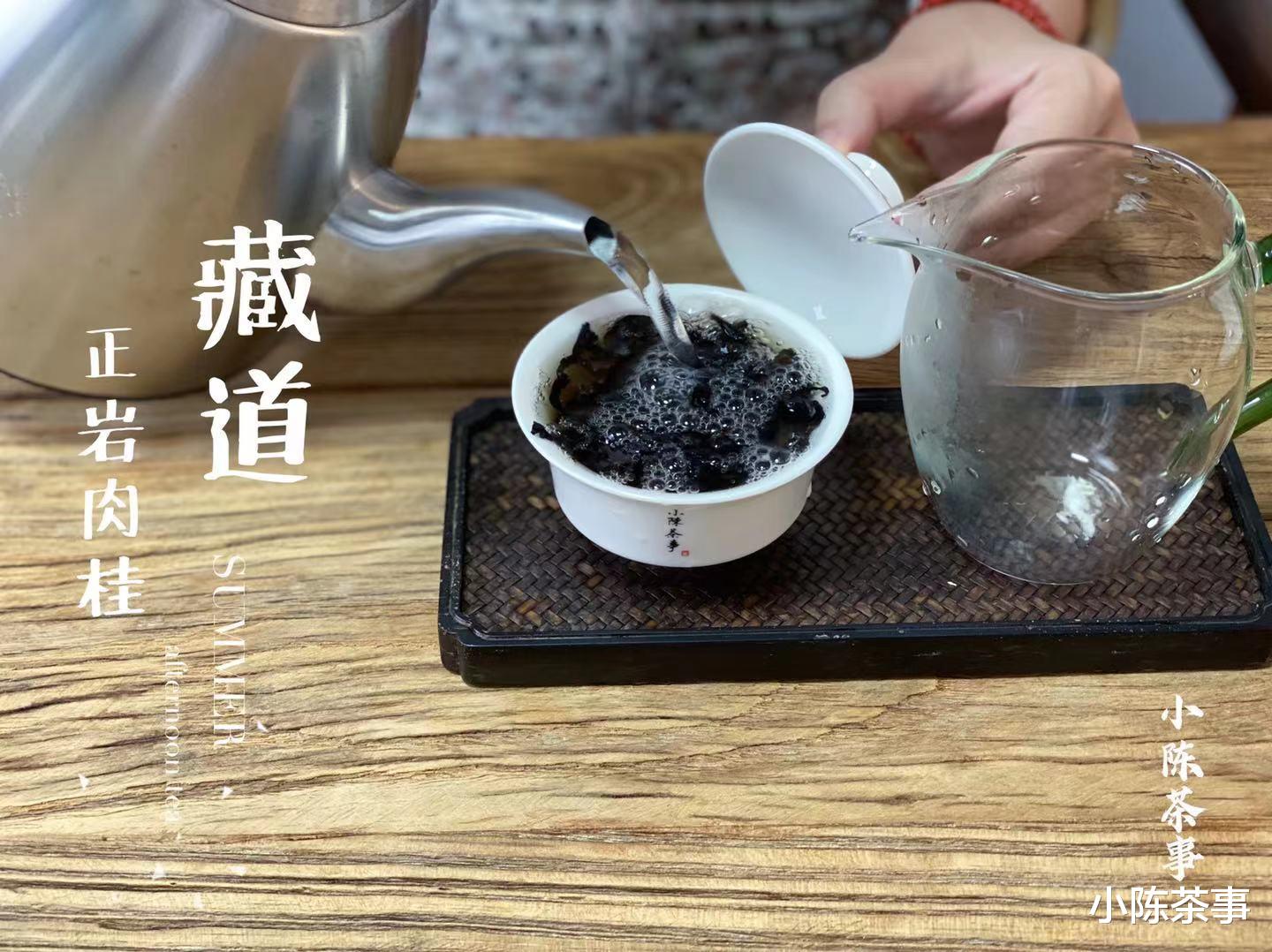 |盖碗泡茶可以不用公道杯吗？直接喝会怎样？电视剧都是这样演的