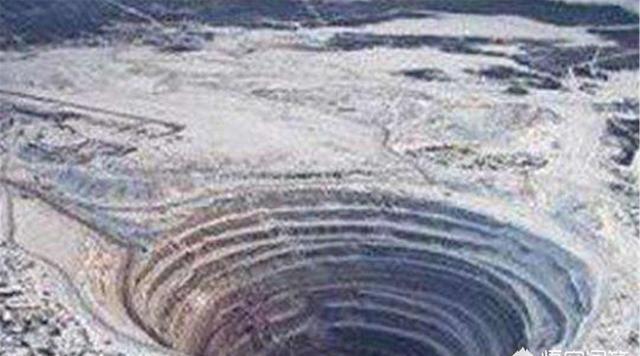  48年前苏联挖地球，为何到12262米停止了？是发现了什么吗？