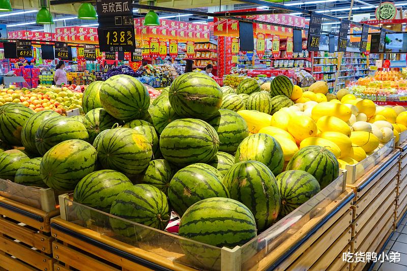 水果|5种夏日“减肥”应季水果，瘦身路上的新选择，好吃不贵更解馋！