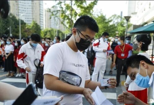 大学|高三走单招的学生，不少人直呼后悔，为何有不少人抵制