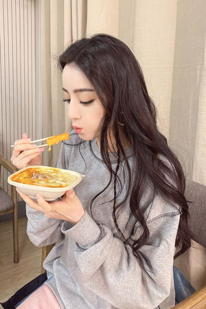 |迪丽热巴杨洋传CP成真 假戏真做是真的吗？