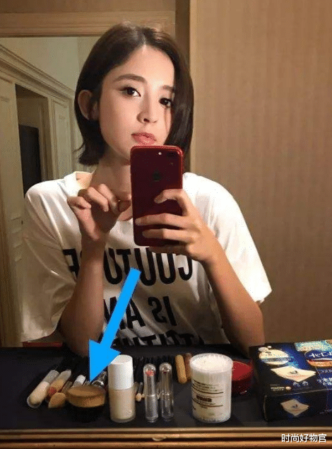 时尚好物官|有一种“出糗”叫女星曝生图，没了十级美颜，底妆斑驳无可幸免