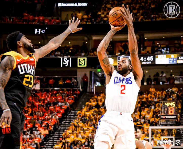 报销|0比2快船要沉！小卡乔治被锁死，伊巴卡赛季报销，话筒和钓鱼更配