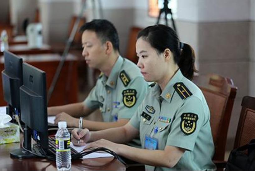 文职|?军队文职2月起开始招聘，月薪9000起专科可报，想考学生要抓紧