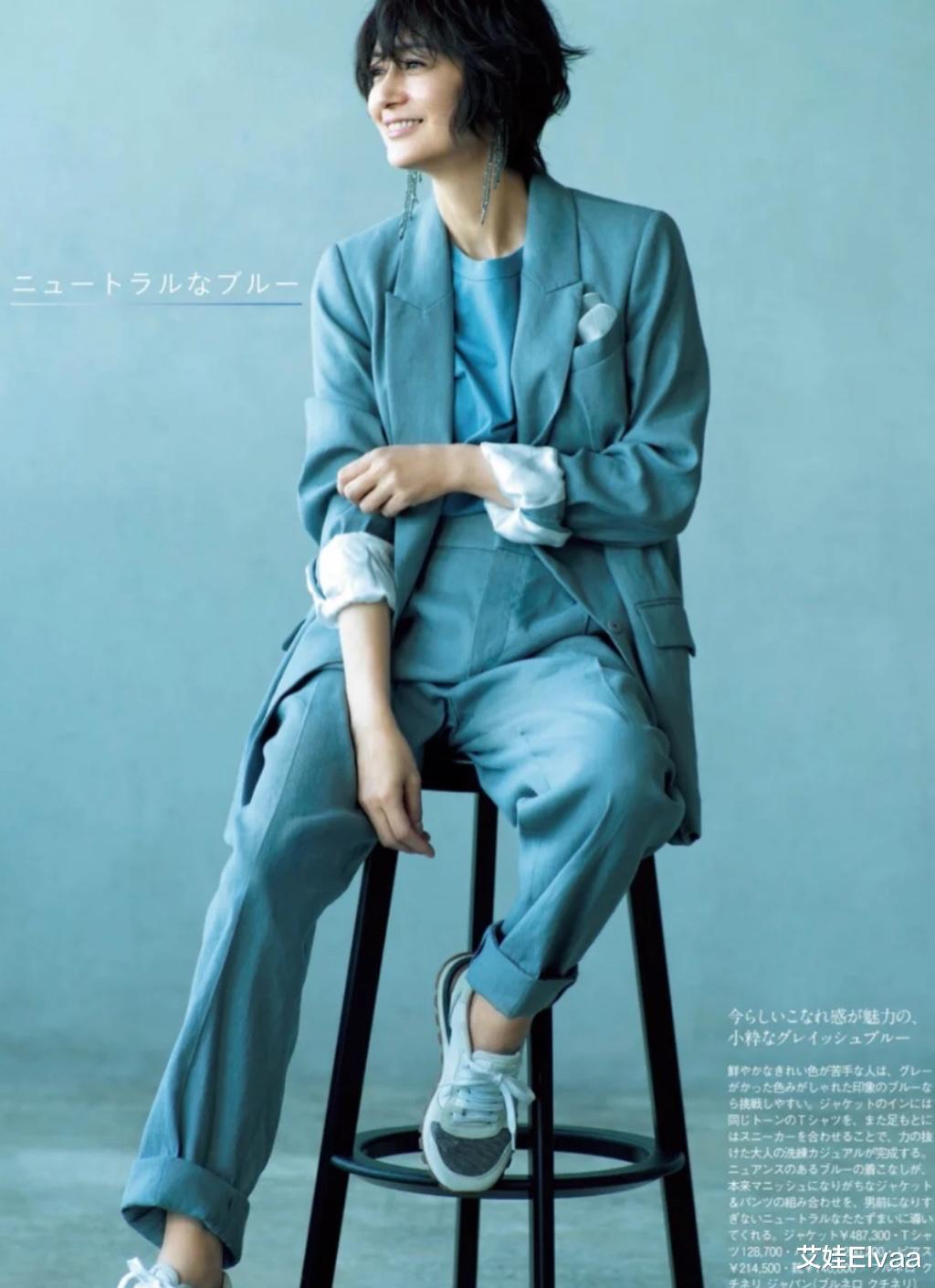 艾娃Elvaa|52岁日本模特的穿搭攻略，基本款都能穿出彩，释放优雅魅力