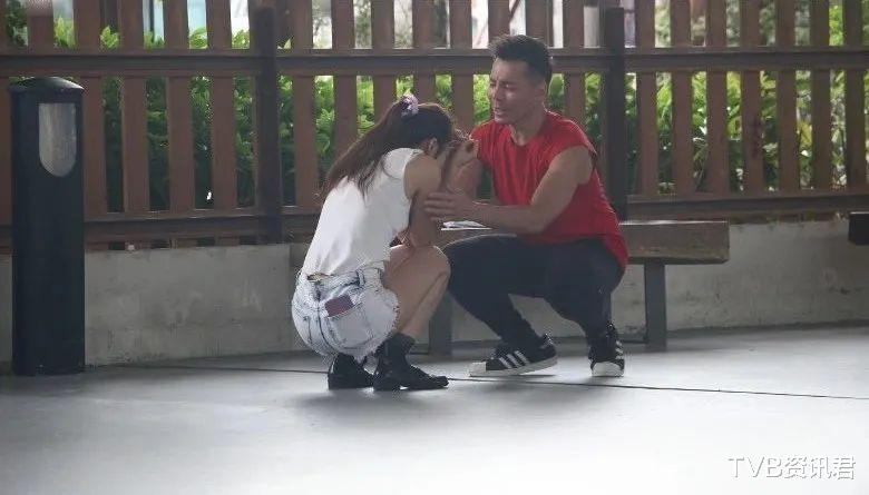 香港|35岁香港女星疑抑郁症病发，于公园突然情绪失控咆哮爆哭