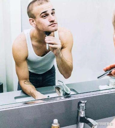牙齿|刮胡子频率影响男人寿命？三个时间千万不能刮胡子，家人记得提醒