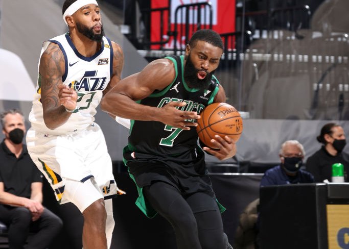 爵士队|联盟第一！米切尔四巨头狂轰94分，东部豪门惨败，湖人大敌摊牌