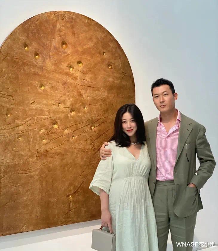 WNASE花小姐|朱珠“熟女”气质又升级！被夸“小妈”颜值天花板，素颜也风情