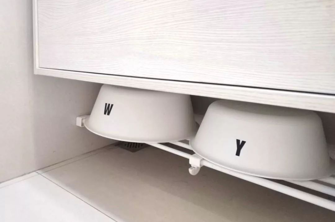 时尚装修设计大全|为什么很多柜子中间都要做凹槽?除了装饰,原来还有这么多用处!