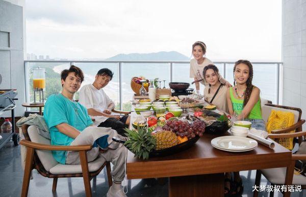 谢霆锋|85岁谢贤晚年生活“像在等死”！谢霆锋无奈叹：可怜榜样