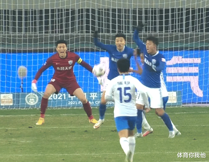 大连|中超保级争议！天津1-0绝杀前先手球，进球有效大连人被“绝杀”