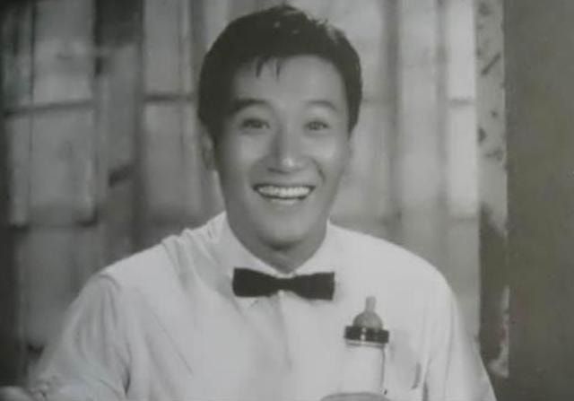 谢贤|“花花公子”谢贤：曾人气比李小龙还高，女友更是一个比一个年轻