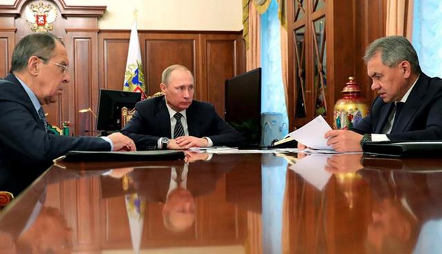 无线泉州 俄罗斯对美放狠话后，解放军抵俄！拜登又要头疼了